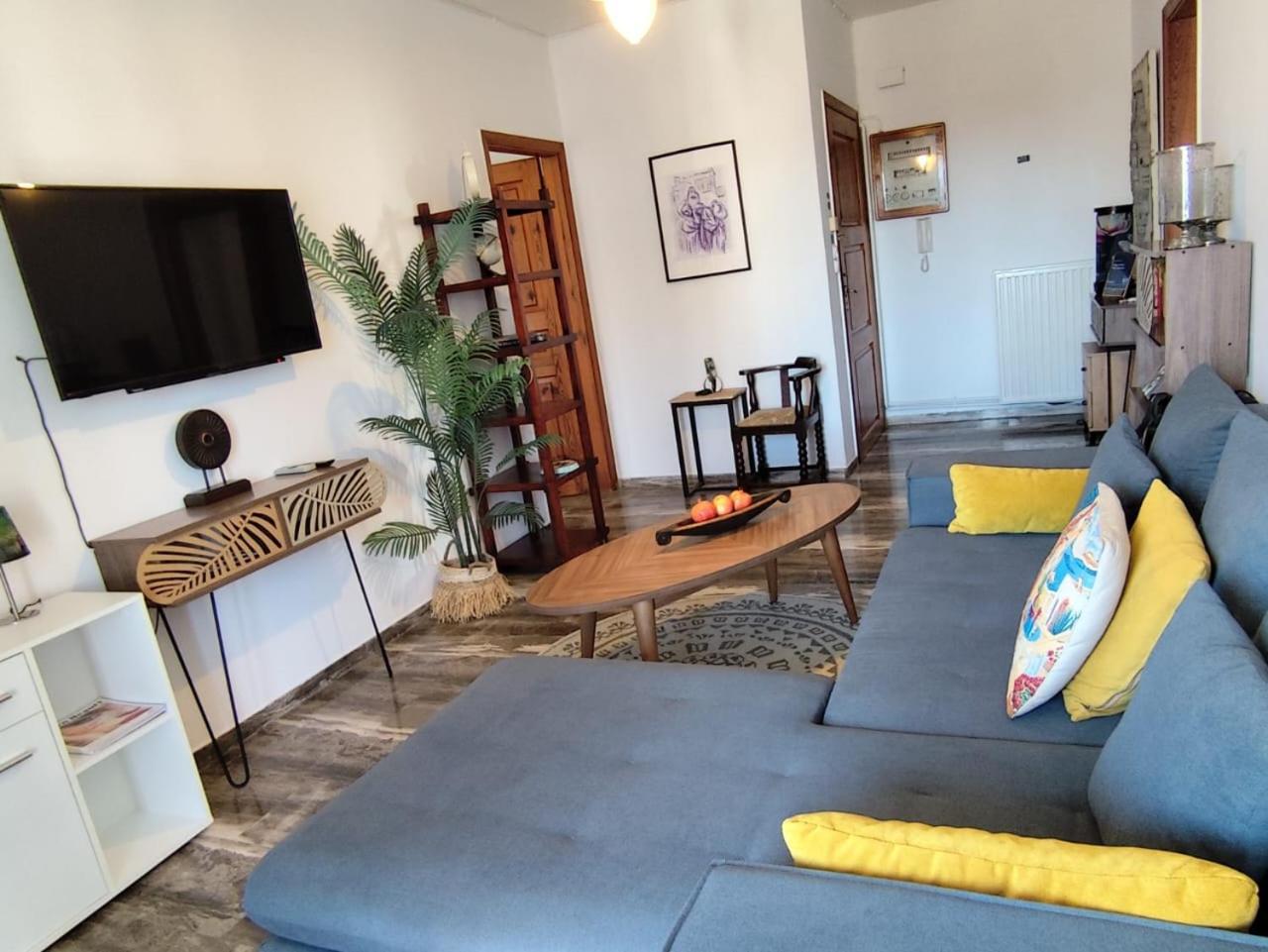 Lauren'S Charm Town Apartment Lefkada City Bagian luar foto
